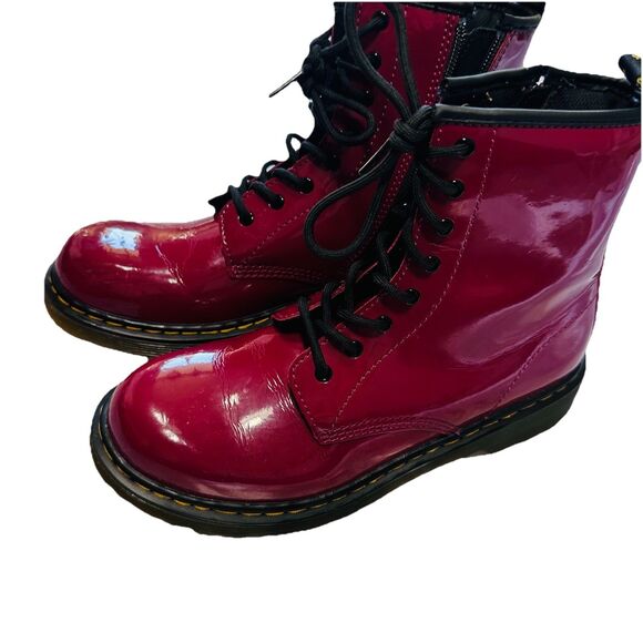Docs Dr. Martens Women's 1460 Boots Red Cherry wood Patent Leather Size US 7 - Picture 4 of 10